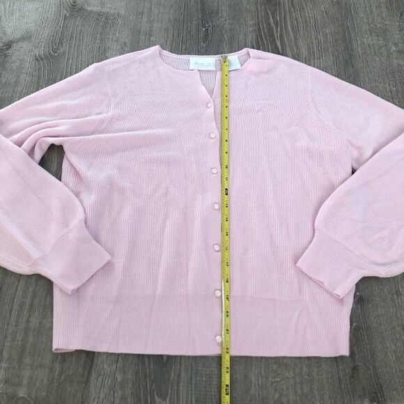 Elizabeth Williams Soft Acrylic Pink Long Sleeve Button Up Sweater Size Medium - Picture 8 of 9
